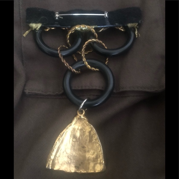 Handmade Brooch - Picture 5 of 6